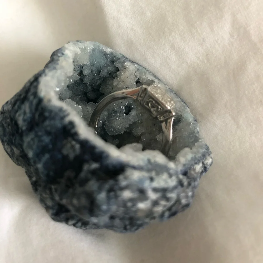 Diamond Engagement Ring - Picture 4 of 5